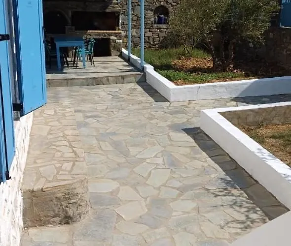 Lantställe Olive House